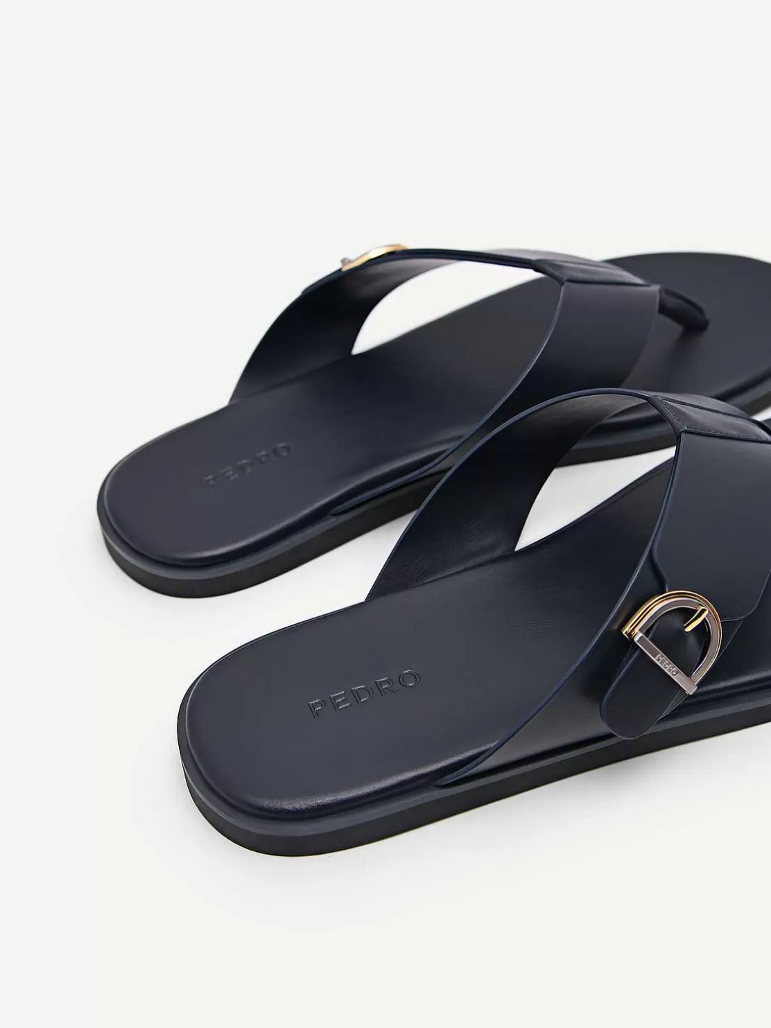 Dillon Thong Sandals<PEDRO Sale