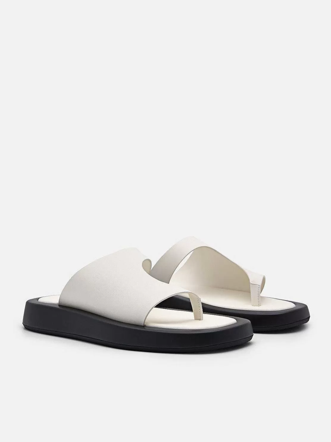 Este Thong Sandals<PEDRO Online