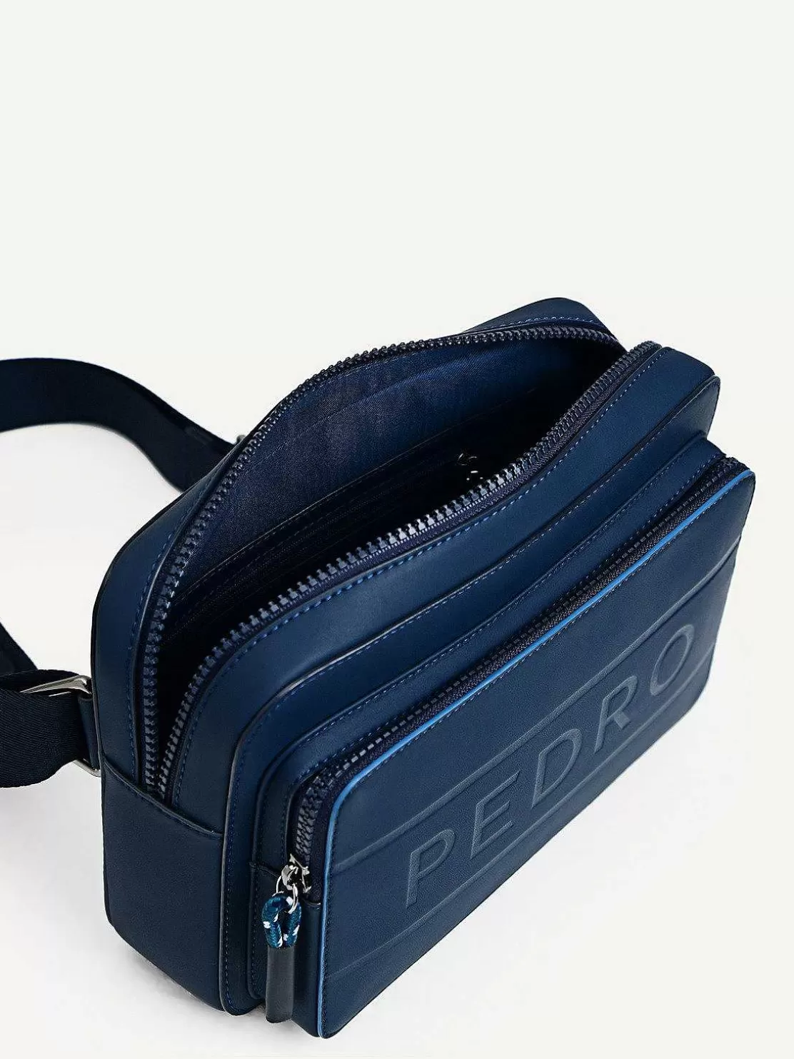 Flynn Casual Sling Bag<PEDRO Best