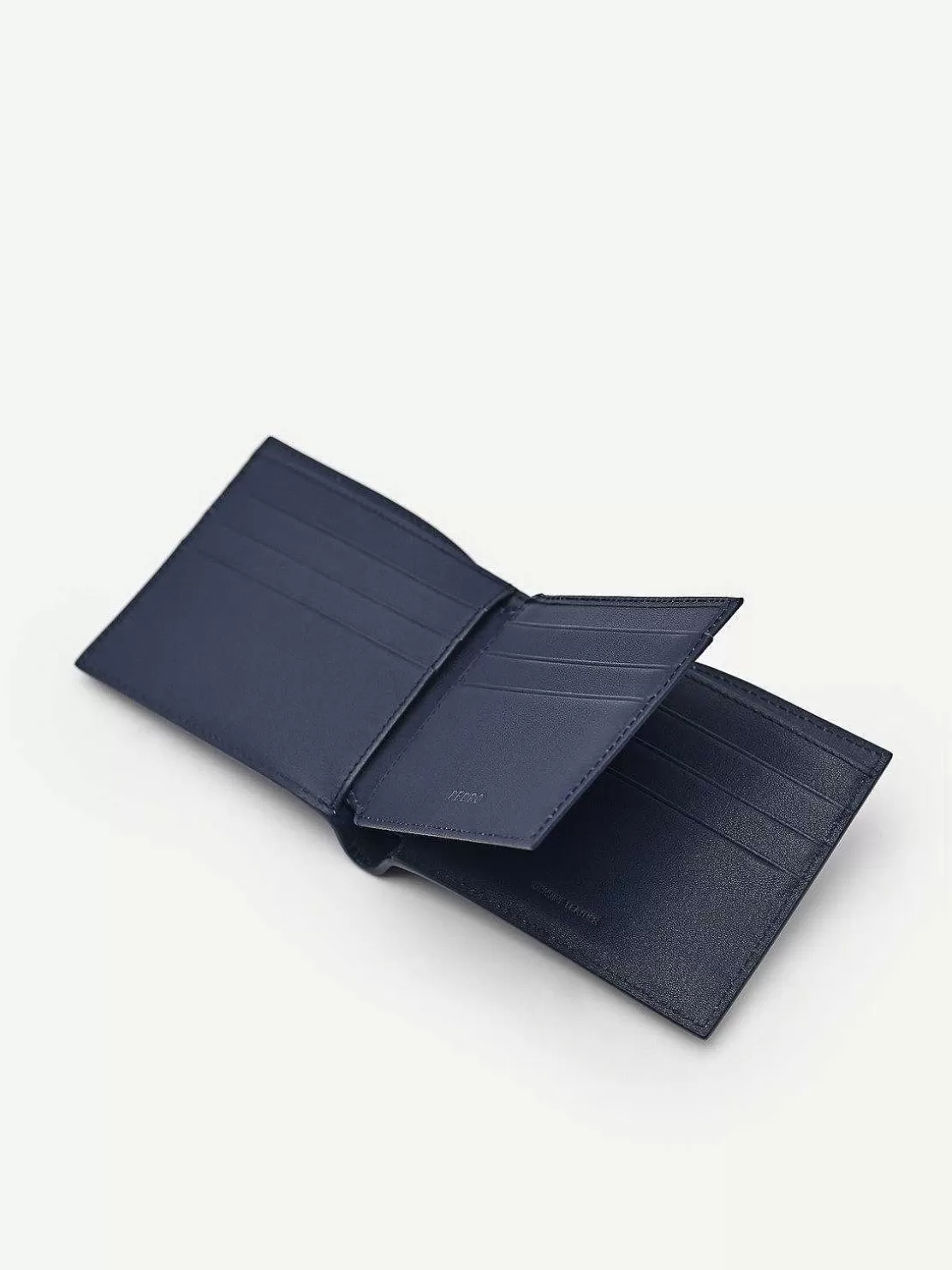 Leather Bi-Fold Flip Wallet<PEDRO Sale