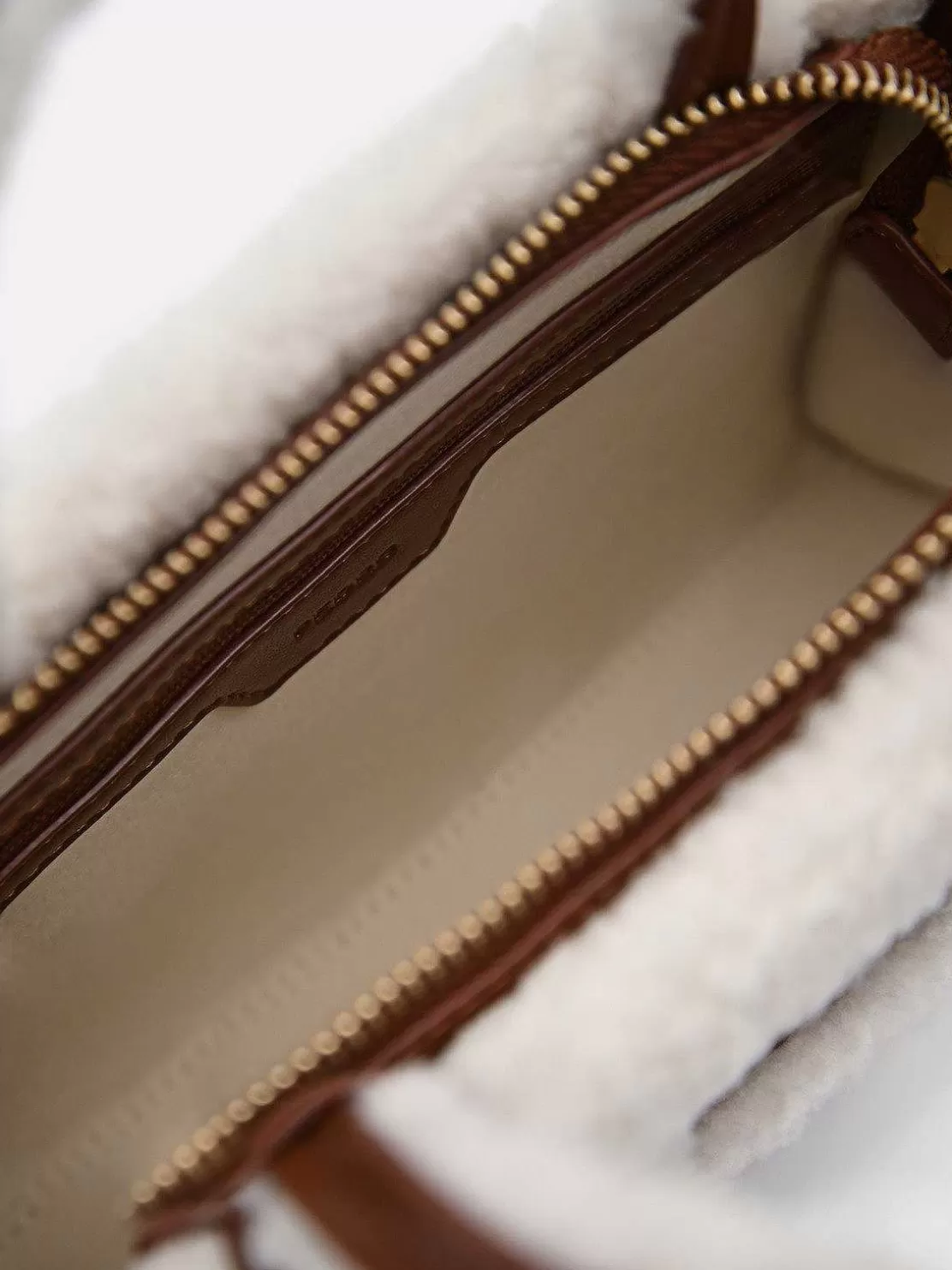 Mini Quilted Faux Fur Handbag<PEDRO Shop