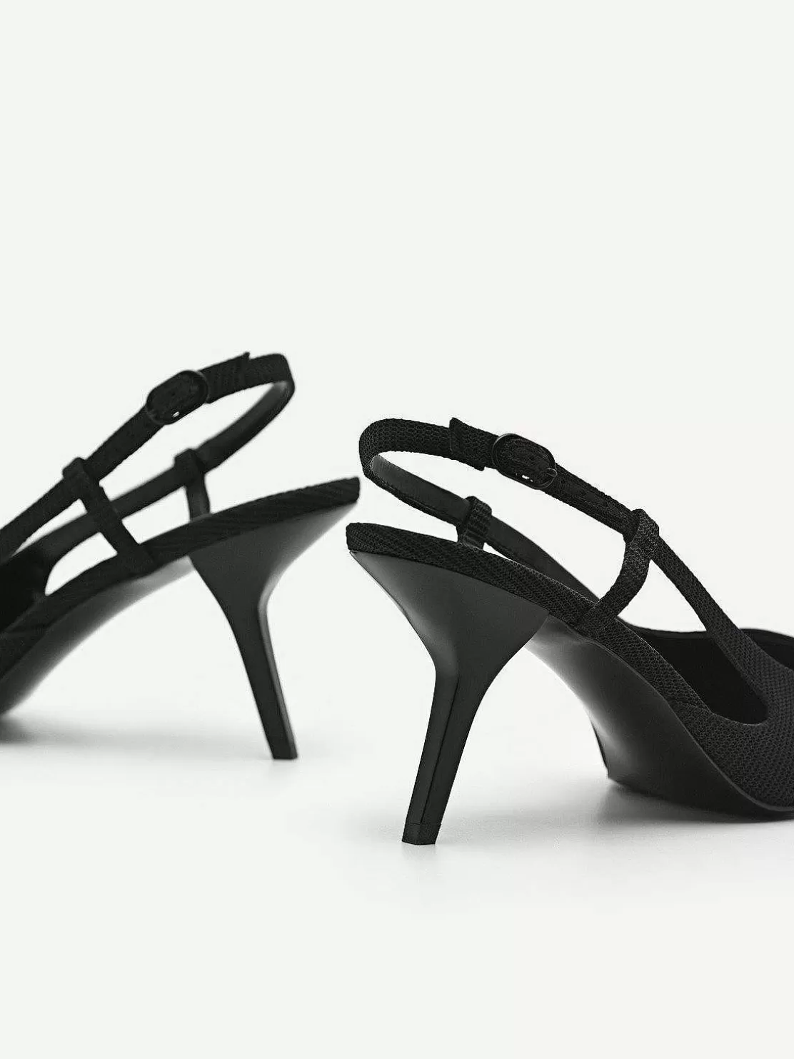 Morraine Mesh Pump<PEDRO Online