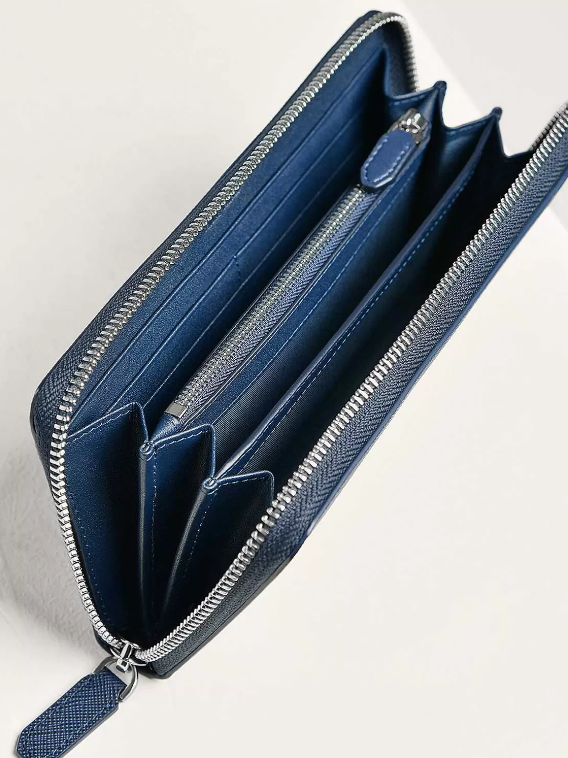 Oliver Embossed Leather Zip-Around Wallet<PEDRO New