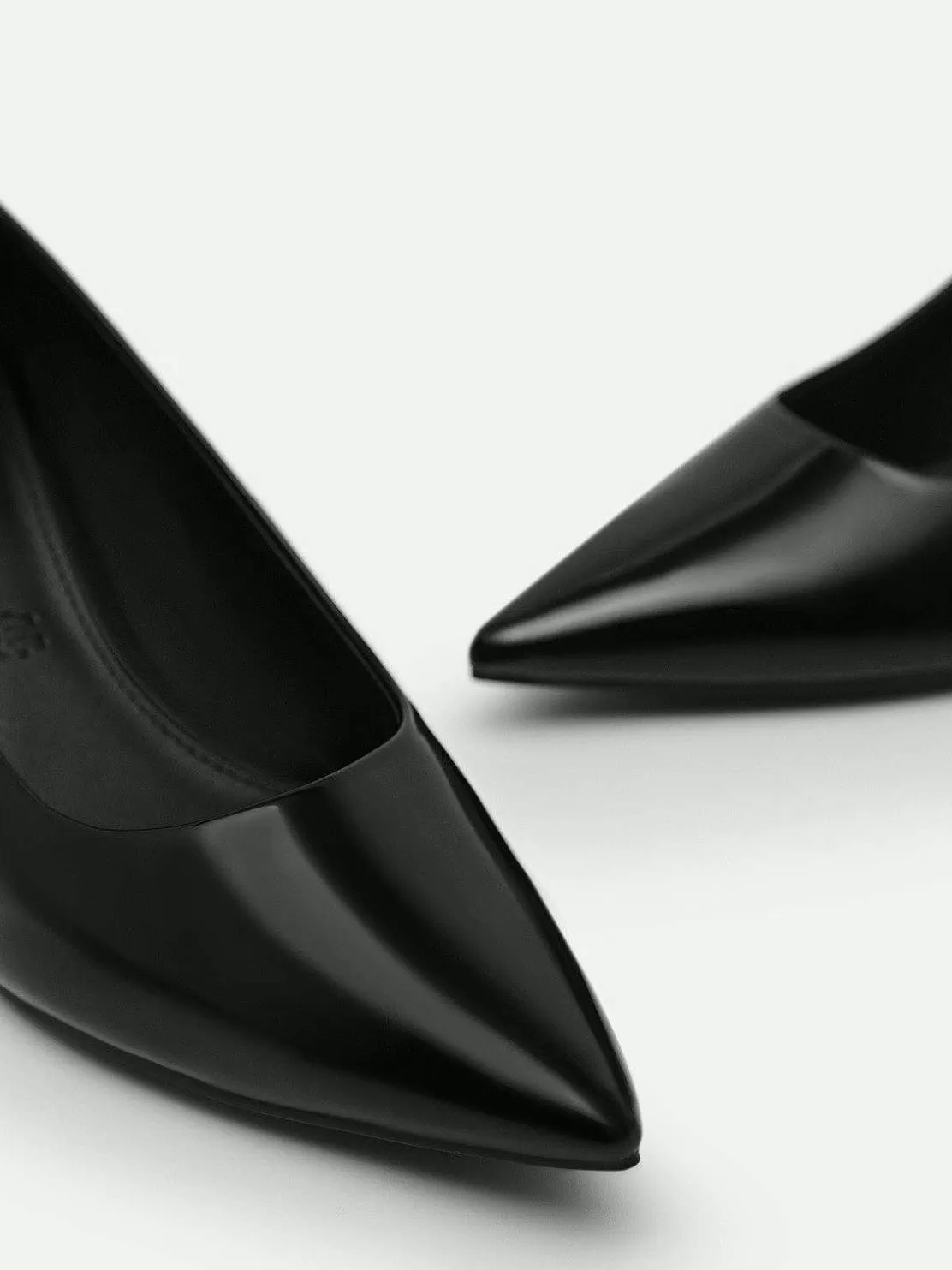 Studio Patent Leather Pointed Pumps<PEDRO Online