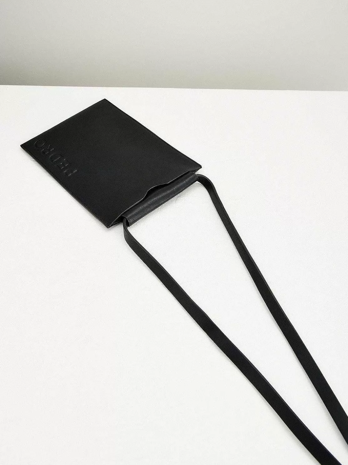 Trip Phone Pouch With Lanyard<PEDRO Online